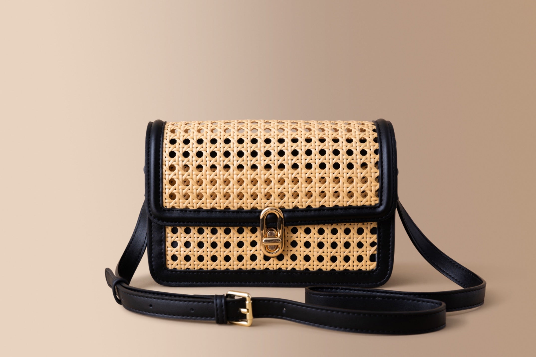 ALL HANDBAGS – JULES KAE